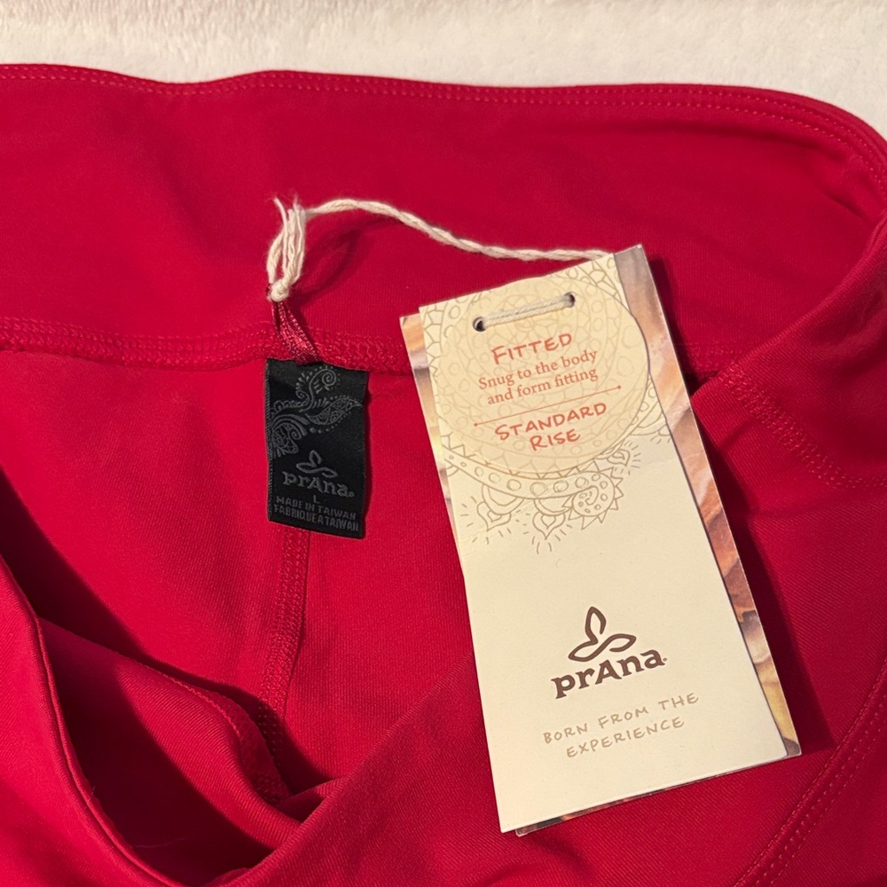 Prana Scarlet, Prism Capris Leggings - Picture 2 of 4